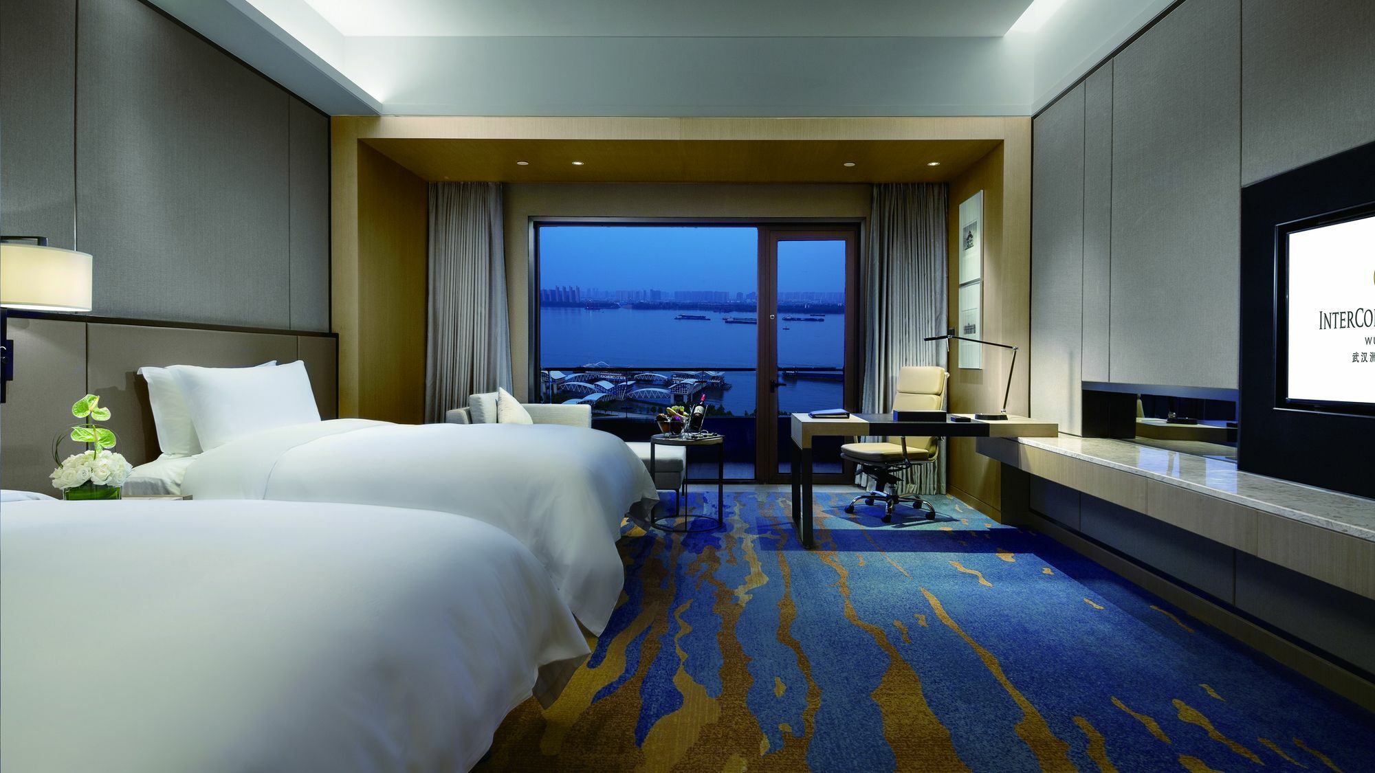 Intercontinental Wuhan By Ihg - Yangtze River View Eksteriør bilde